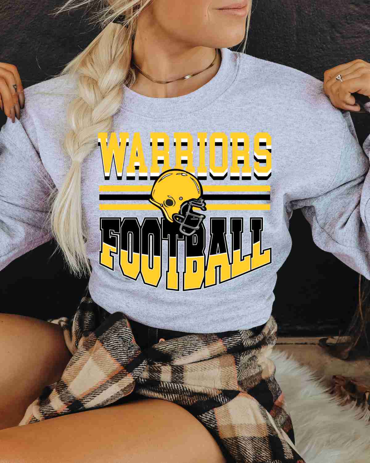 Warriors Football Helmet in Middle DTF Transfer