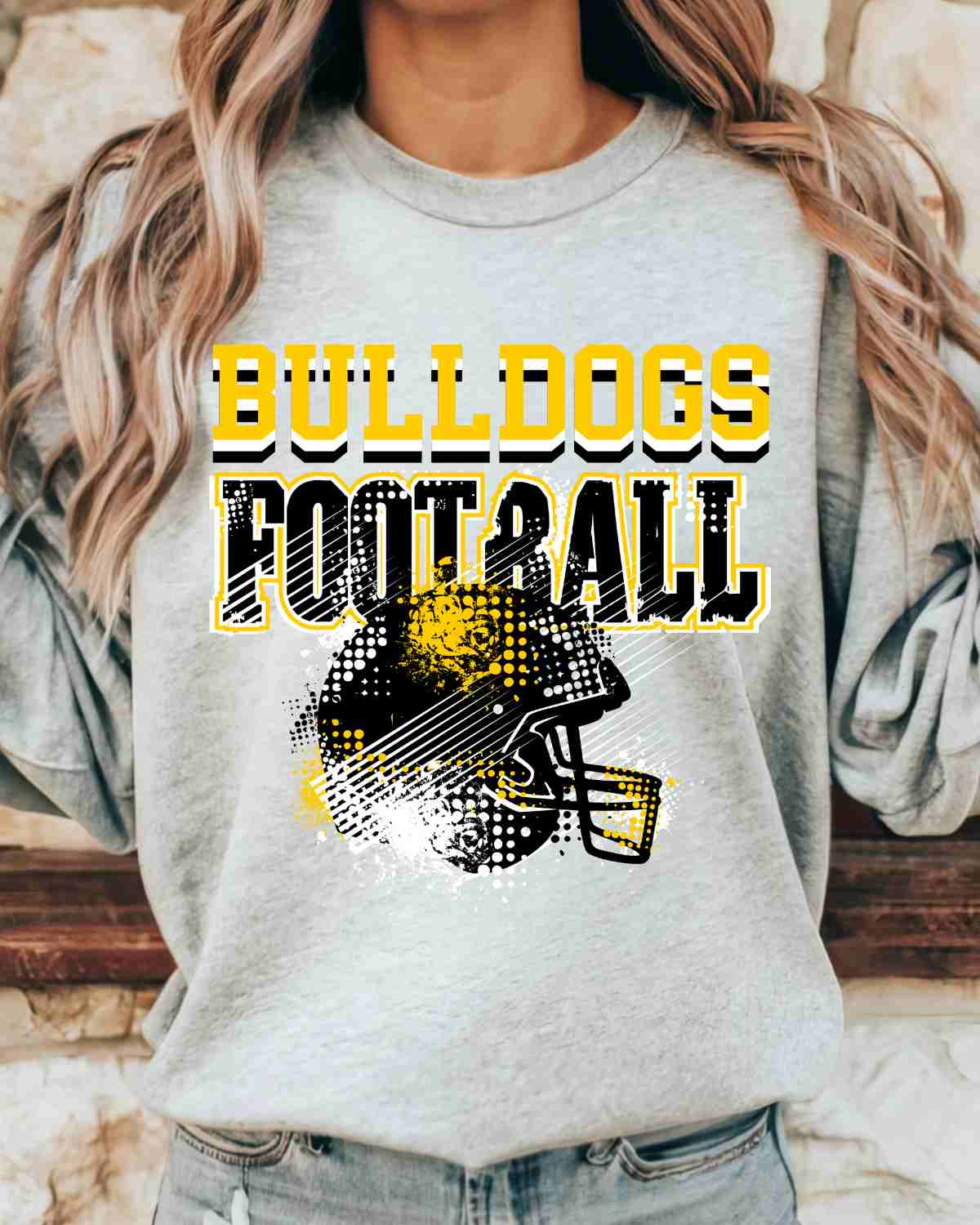 Bulldogs Football Grunge Helmet DTF Transfer