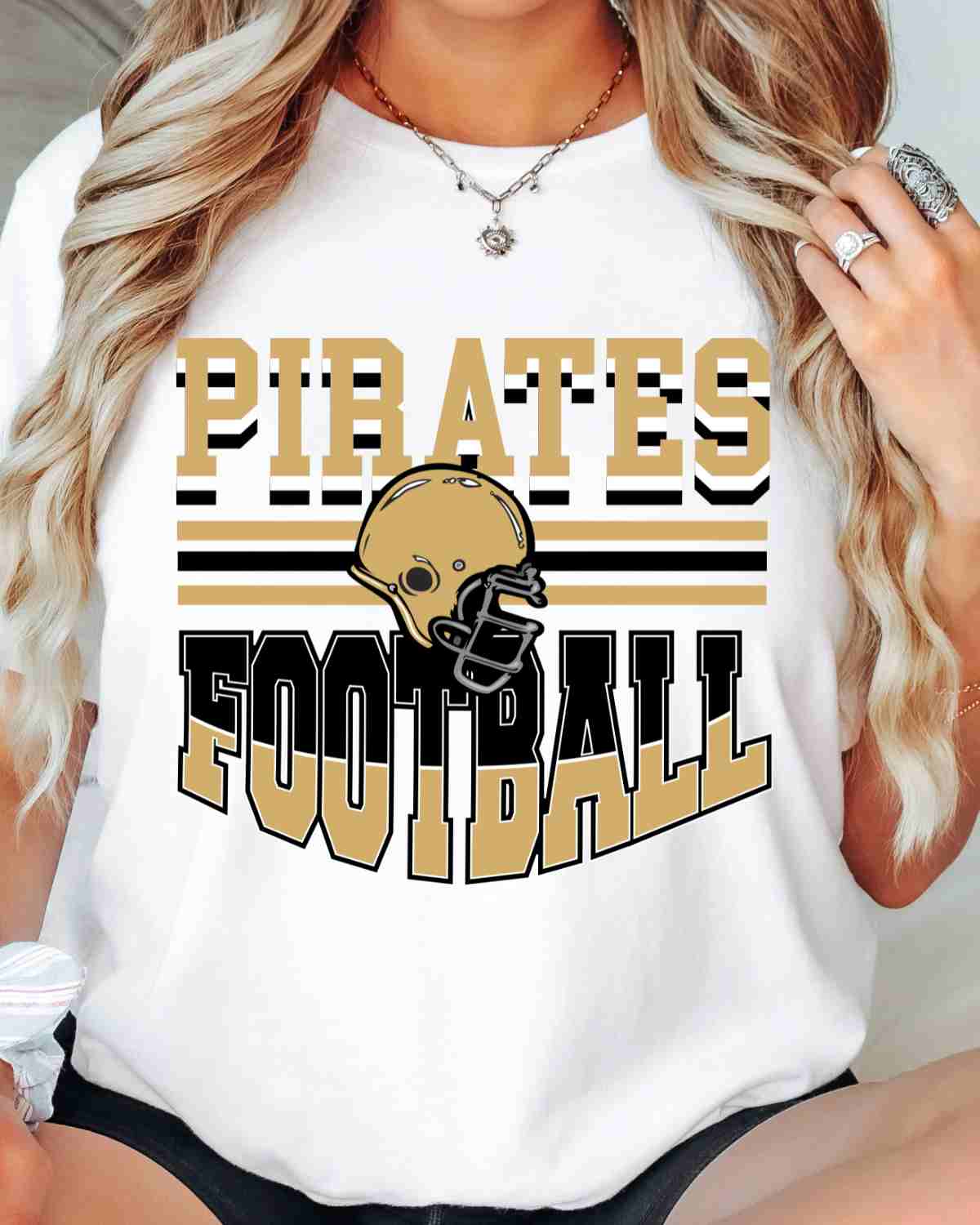 Pirates Football Helmet Middle DTF Transfer