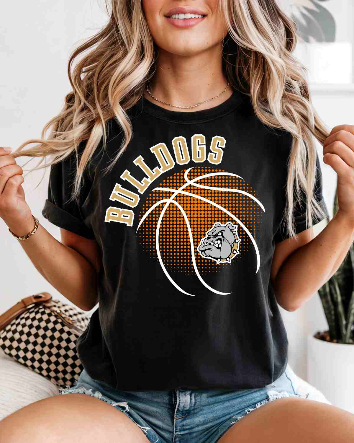 Bulldogs Basketball Halftone Ball DTF Transfer