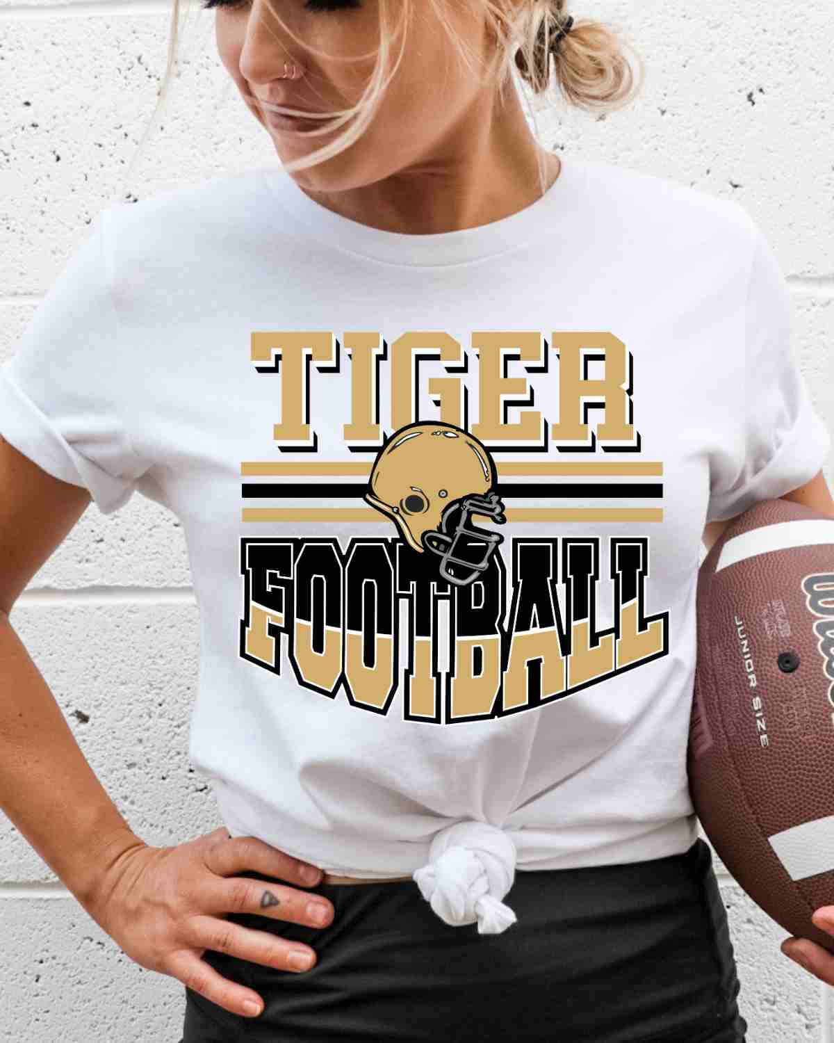 Tigers Football Helmet in Middle DTF Transfer