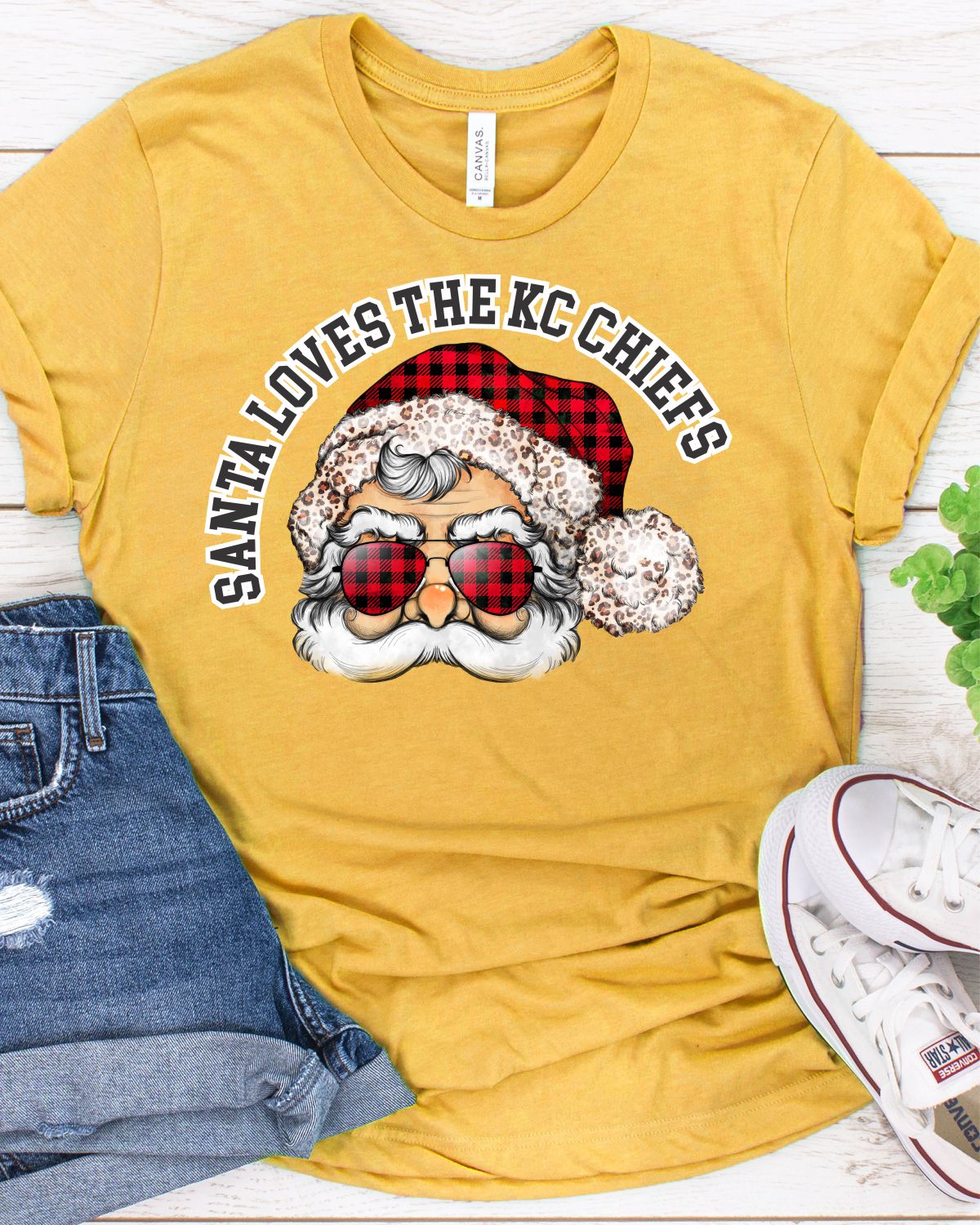 Santa Loves the KC Chiefs DTF Transfer