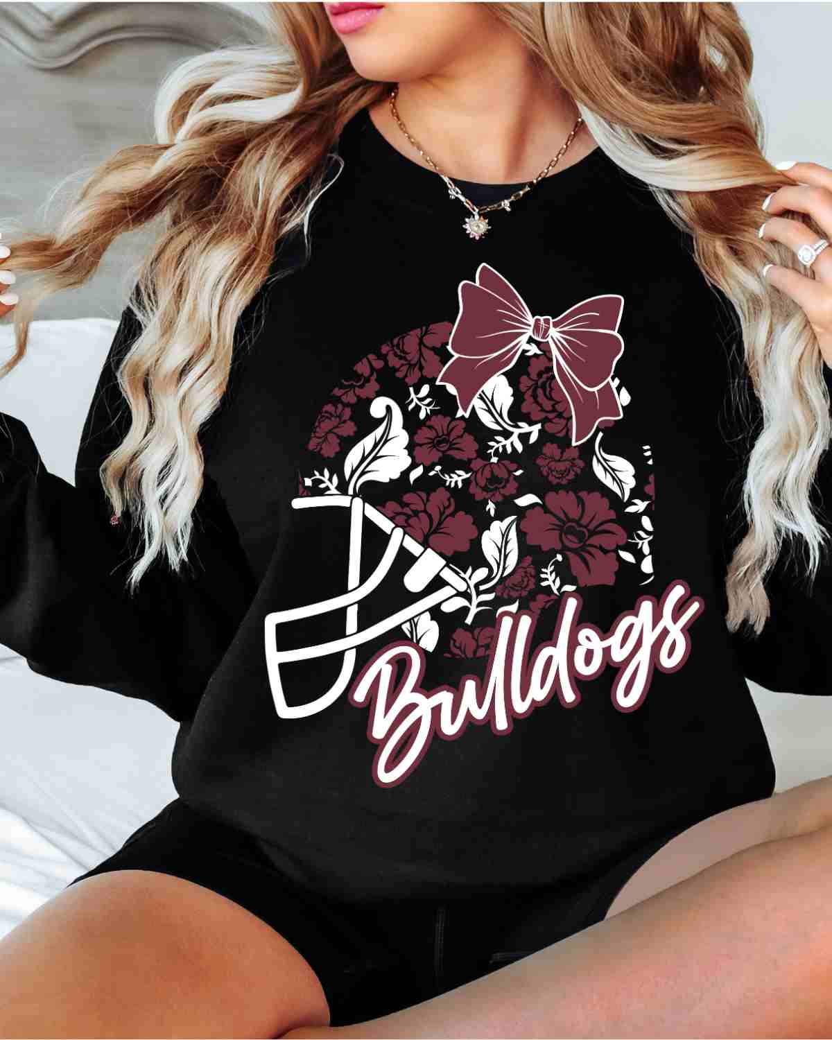 Bulldogs Floral Football Helmet DTF Transfer