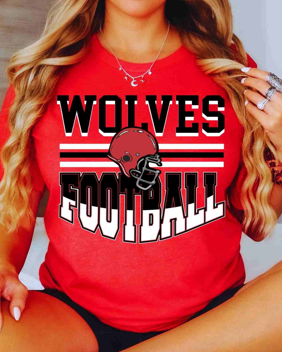Wolves Football Helmet Middle DTF Transfer