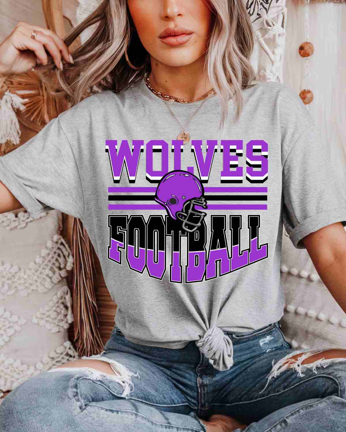 Wolves Football Helmet Middle DTF Transfer