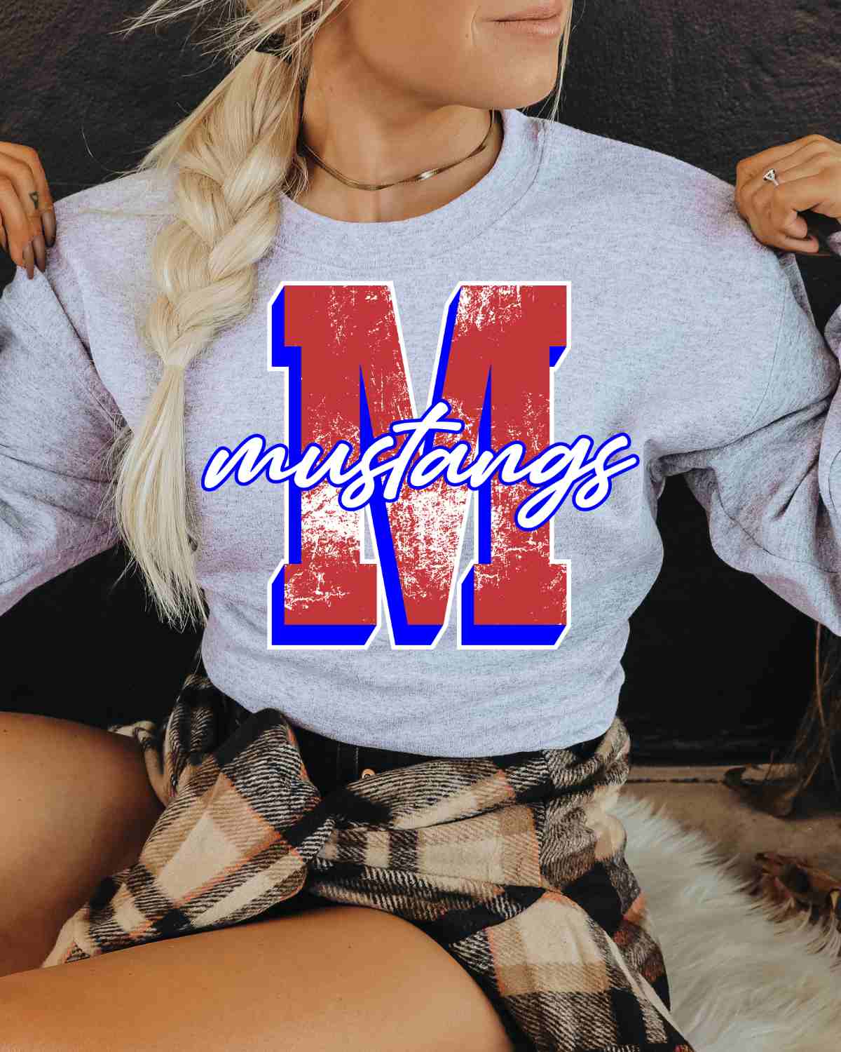 Mustangs Distressed Letter DTF Transfer