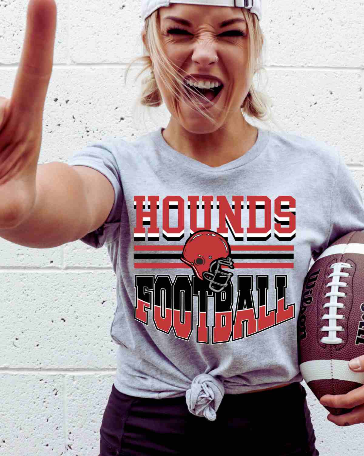 Hounds Football Helmet Middle DTF Transfer